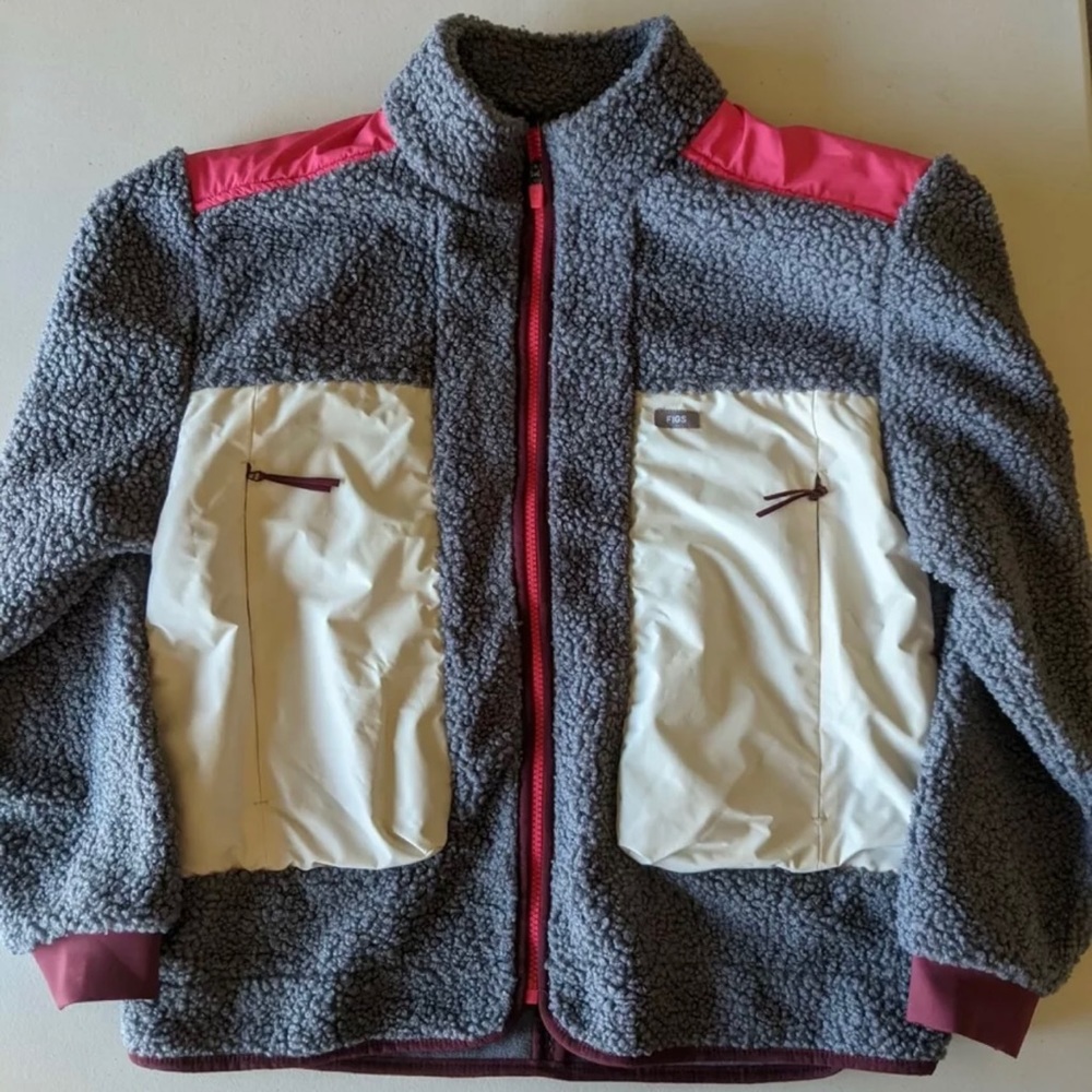 Figs Sherpa Jacket size M